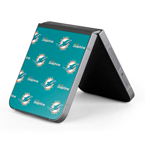 NFL Miami Dolphins Blitz Series Galaxy Z Flip6 Skin